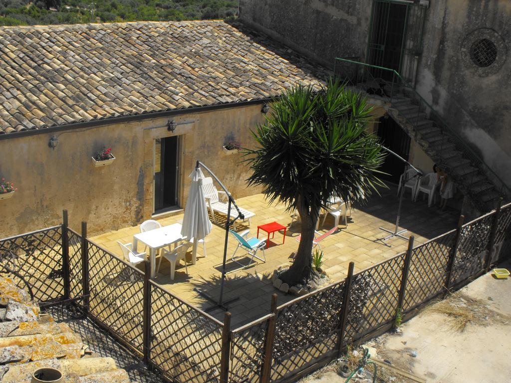 Agriturismoeloropizzuta Lido di Noto Camera foto