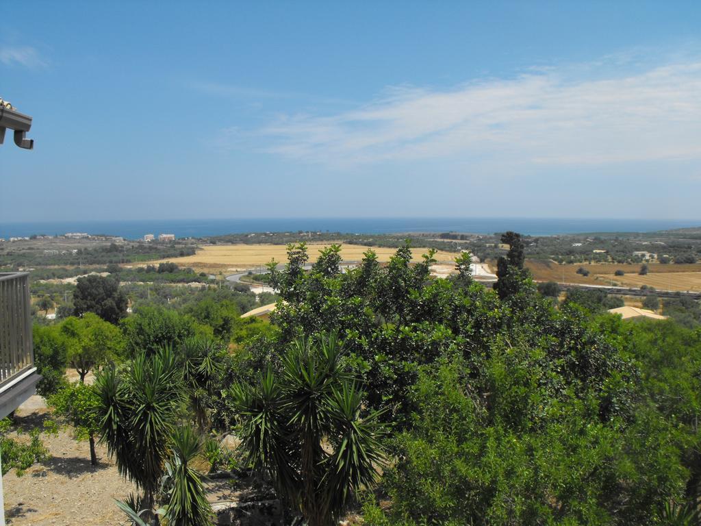 Agriturismoeloropizzuta Lido di Noto Esterno foto