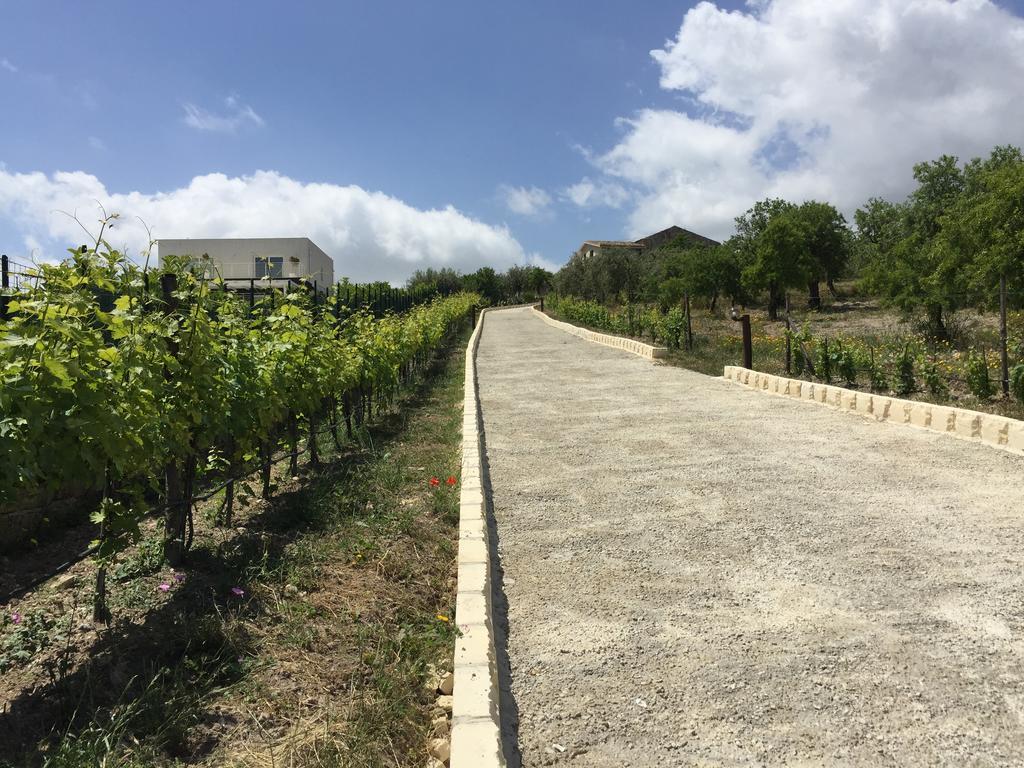 Agriturismoeloropizzuta Lido di Noto Esterno foto